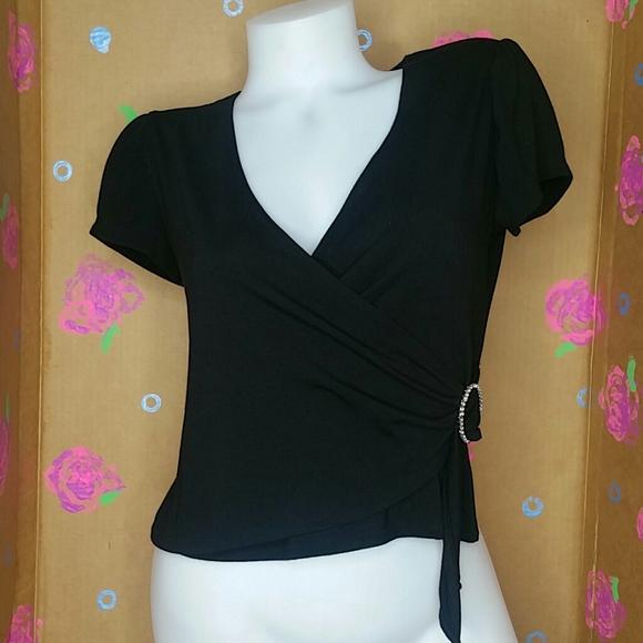 dressy black short sleeve tops